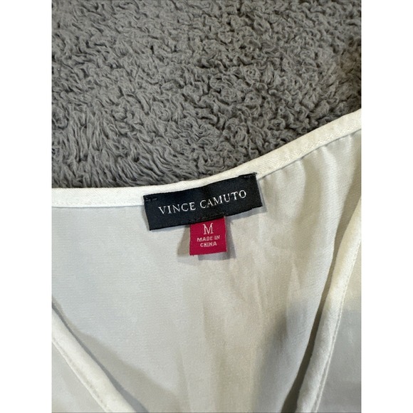 Vince Camuto White Blouse Zipper & Pocket Size M Long Roll Sleeve - Picture 3 of 9